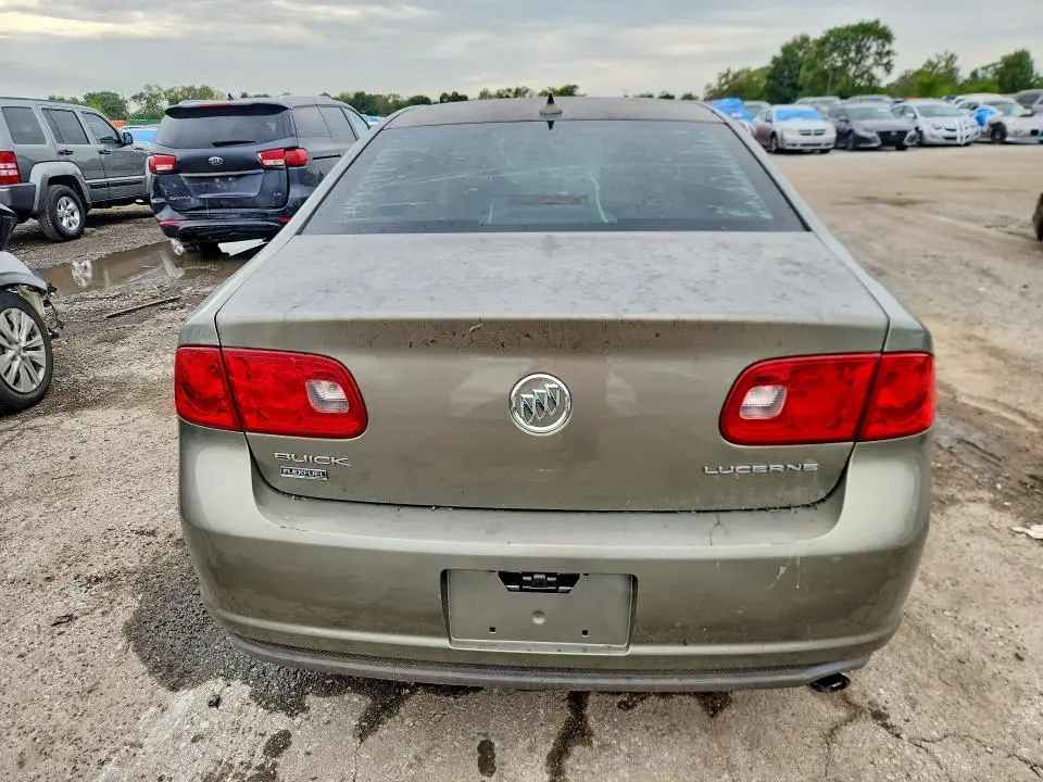 2011 BUICK LUCERNE CX  