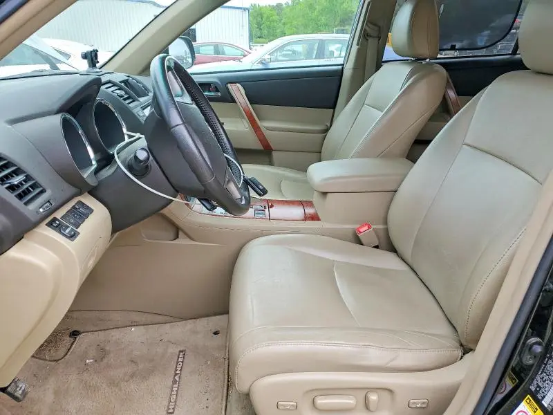 2010 TOYOTA HIGHLANDER LIMITED  