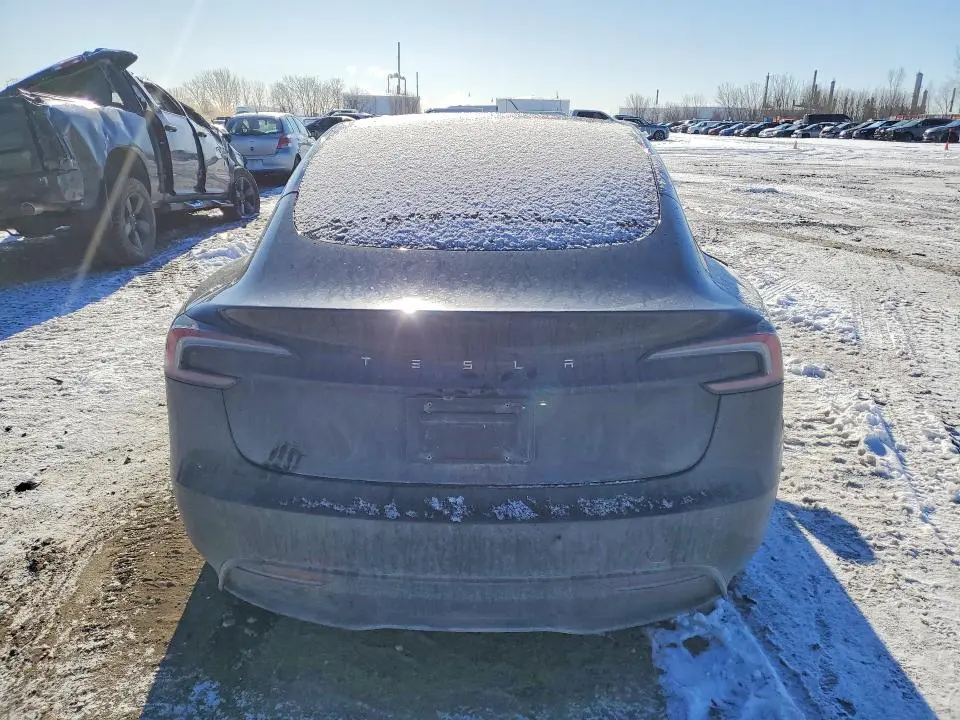 2024 TESLA MODEL 3   