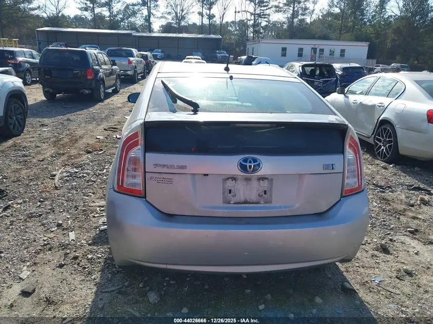 2015 TOYOTA PRIUS TWO