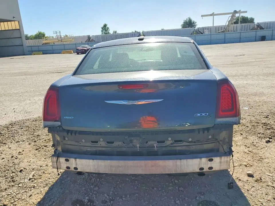 2018 CHRYSLER 300 S  