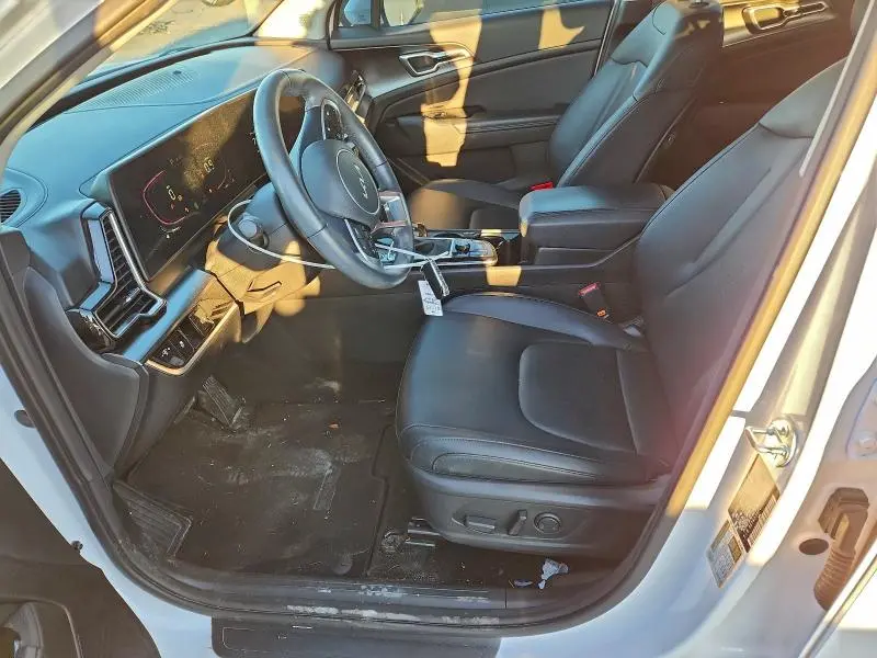 2023 KIA SPORTAGE EX  