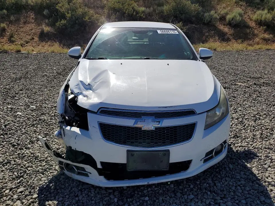 2013 CHEVROLET CRUZE LT  