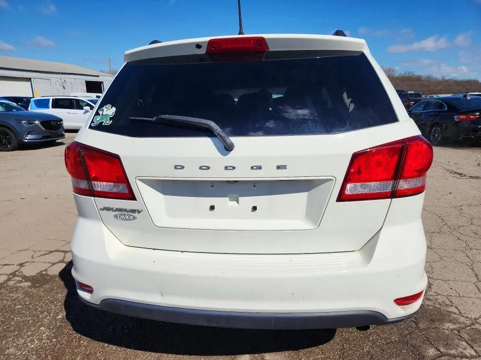 2019 DODGE JOURNEY SE  