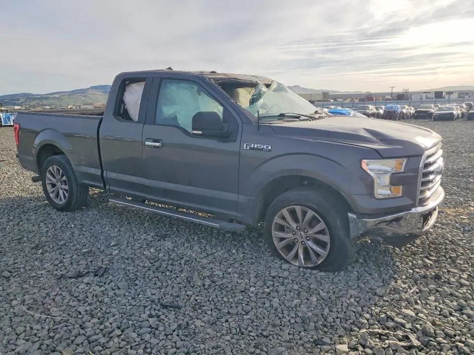 2017 FORD F150 SUPER CAB  