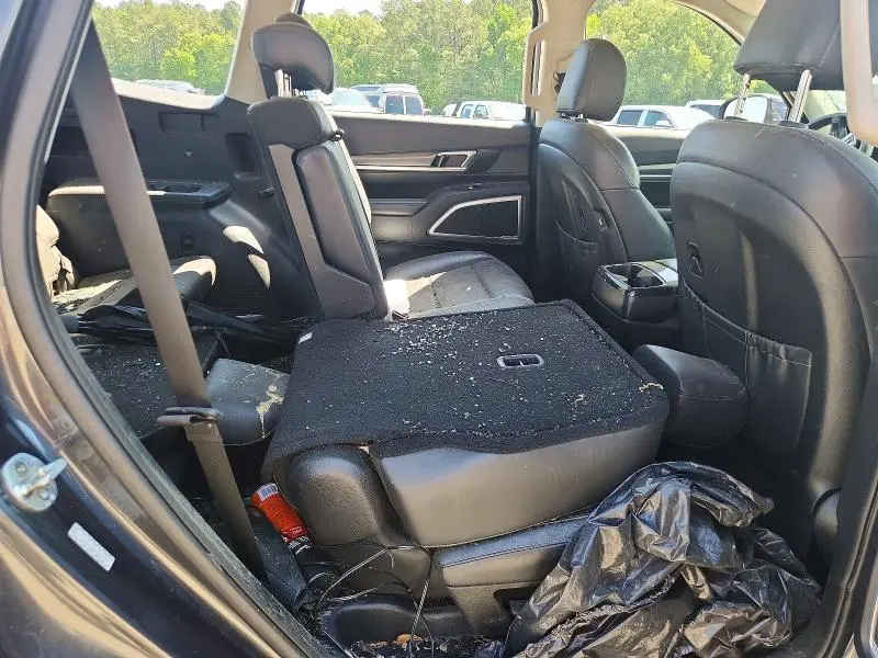 2021 KIA TELLURIDE LX  