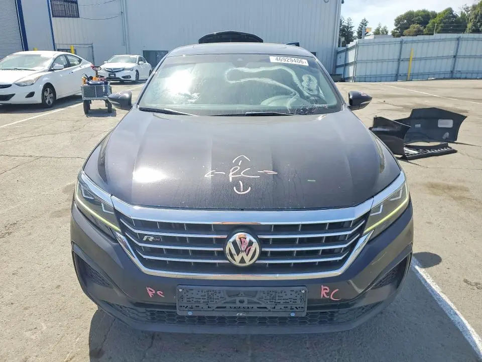 2021 VOLKSWAGEN PASSAT R-LINE  