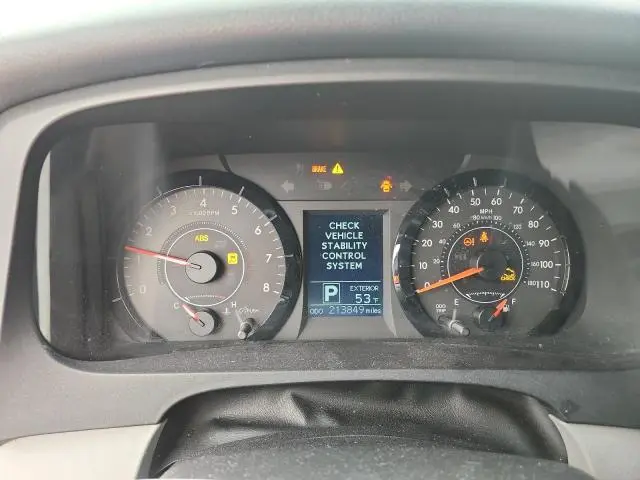 2015 TOYOTA SIENNA LE  