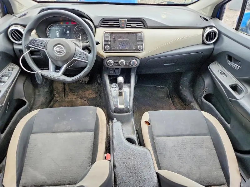 2020 NISSAN VERSA SV  