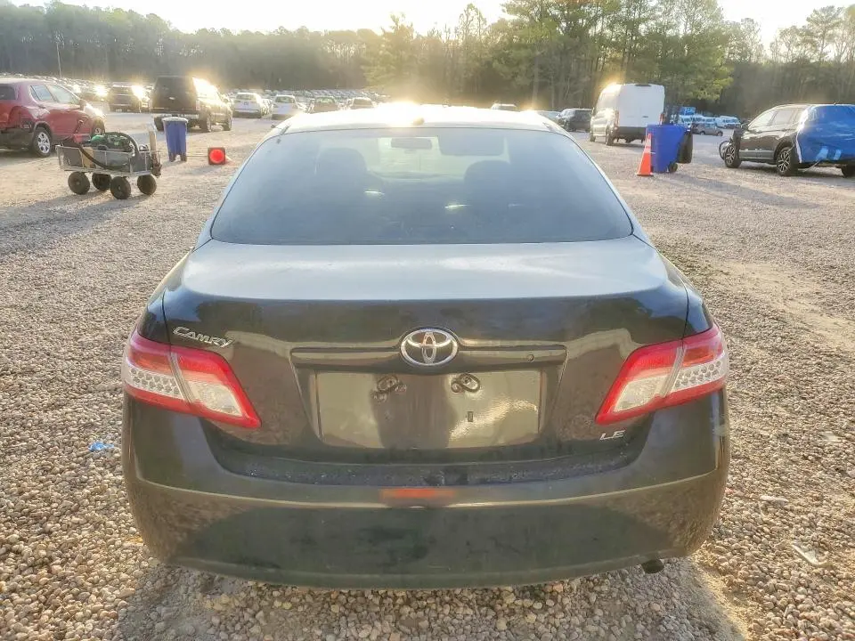 2010 TOYOTA CAMRY LE  