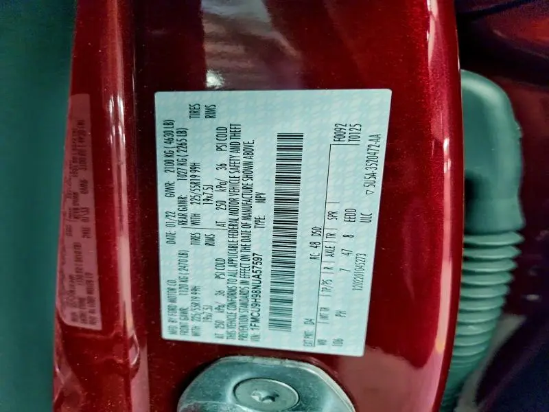 2022 FORD ESCAPE SEL  