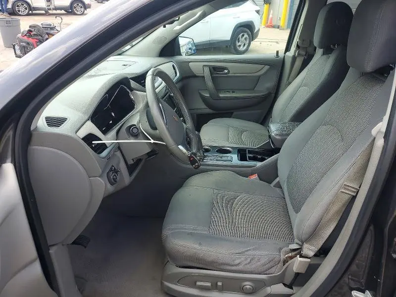 2015 CHEVROLET TRAVERSE LT  