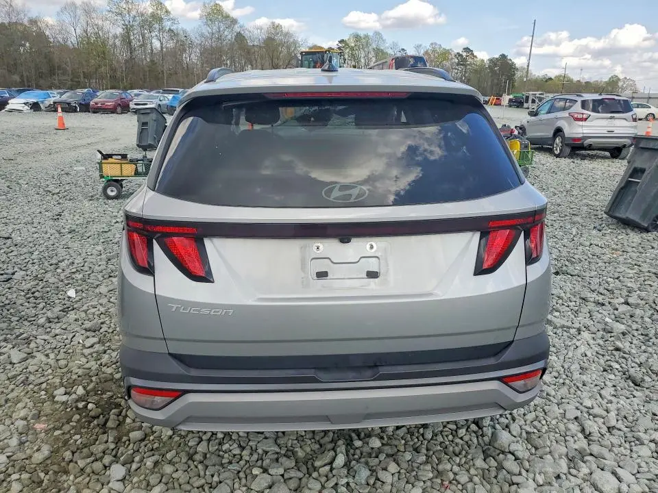 2025 HYUNDAI TUCSON SEL  