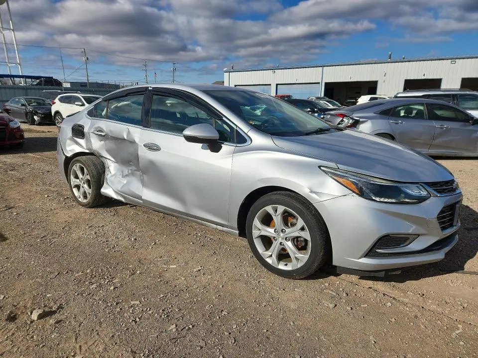 2018 CHEVROLET CRUZE PREMIER  