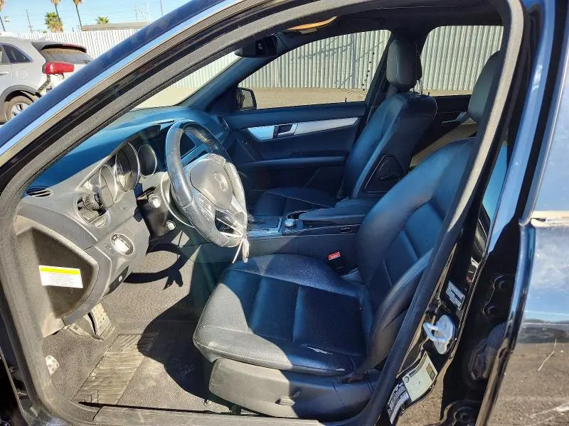 2013 MERCEDES-BENZ C 250  