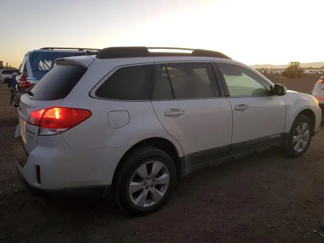2011 SUBARU OUTBACK 2.5I LIMITED  
