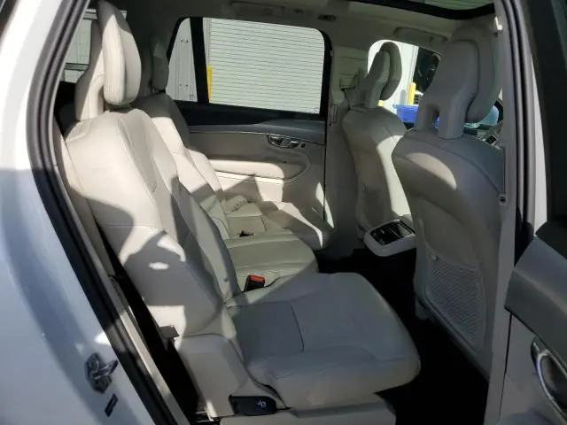 2021 VOLVO XC90 T5 MOMENTUM  