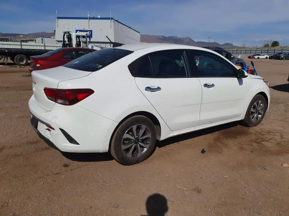 2023 KIA RIO S  