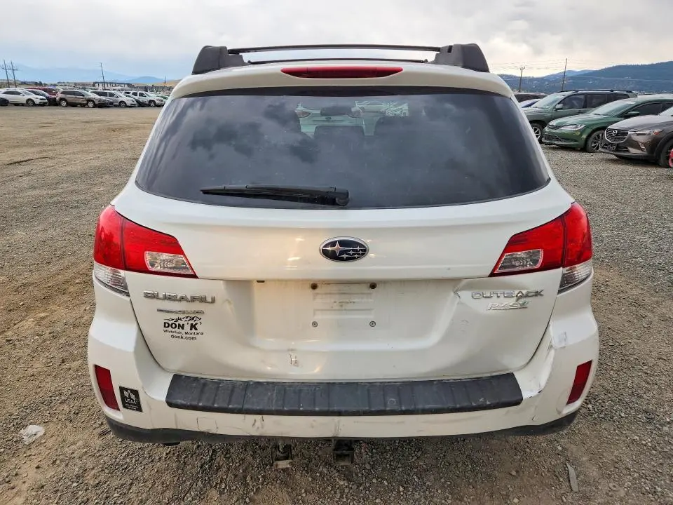 2013 SUBARU OUTBACK 2.5I PREMIUM  