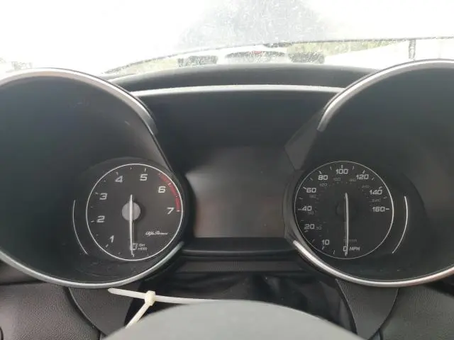 2017 ALFA ROMEO GIULIA TI Q4  