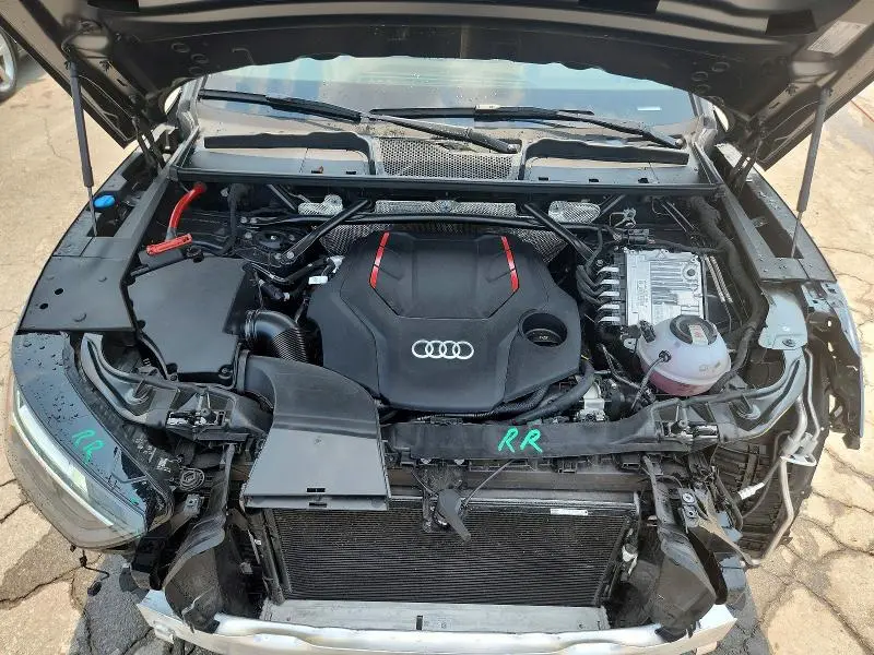 2025 AUDI SQ5 PREMIUM PLUS  