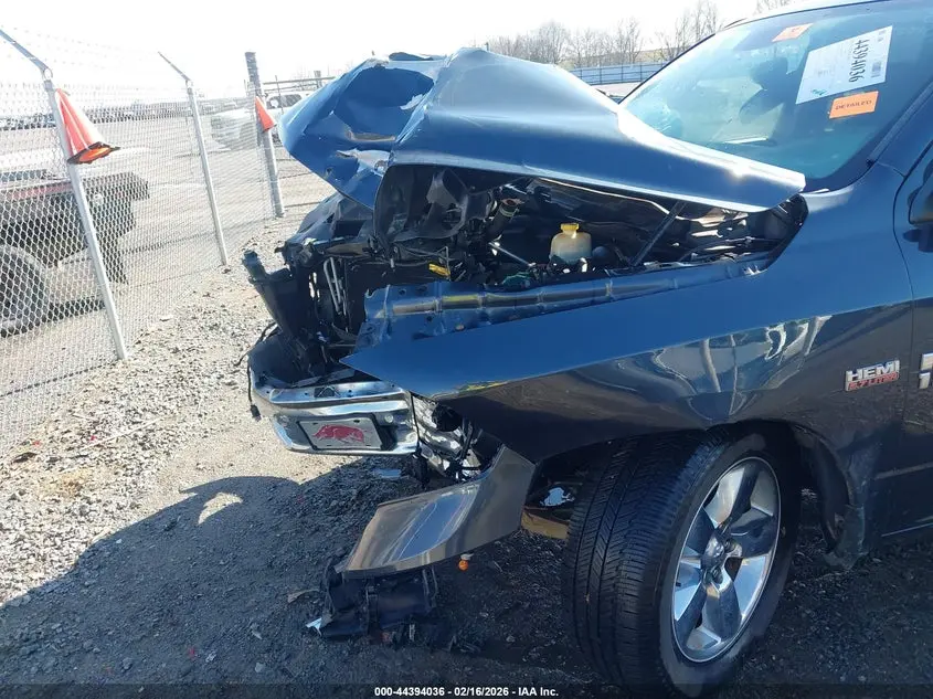 2015 RAM 1500 BIG HORN