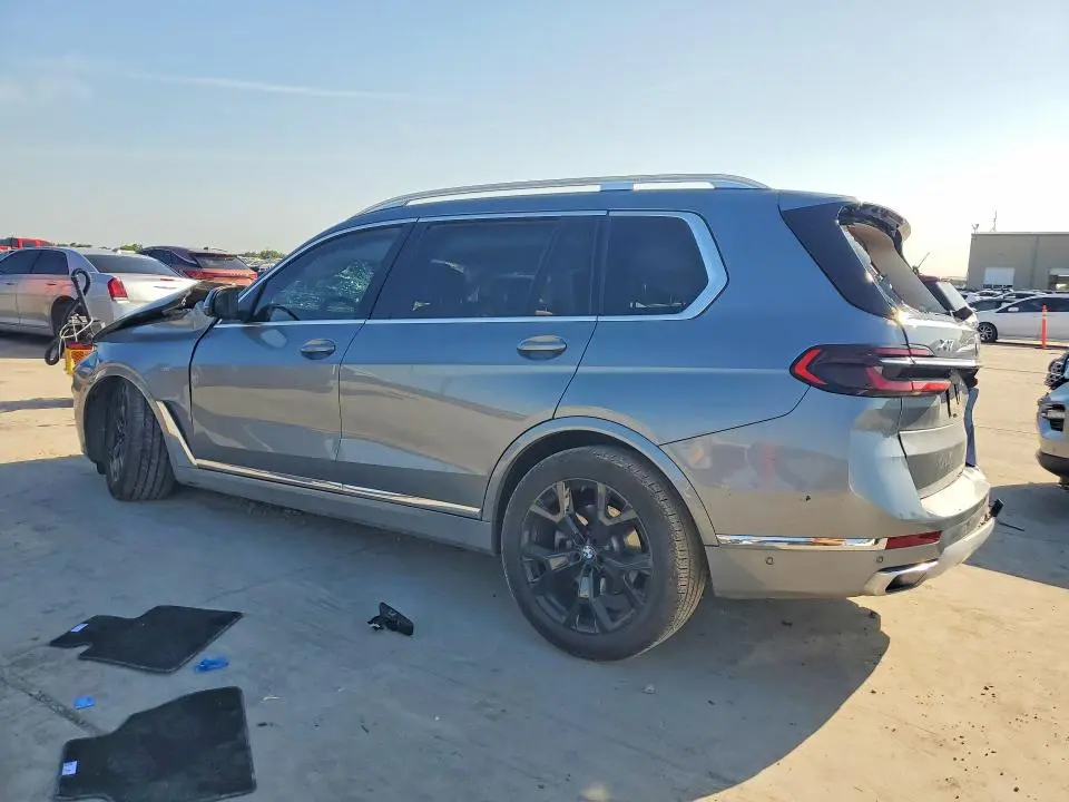 2025 BMW X7 XDRIVE40I  