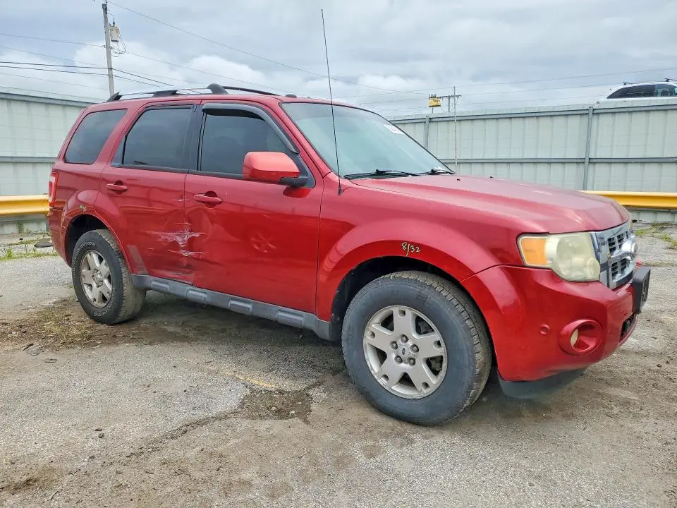 2010 FORD ESCAPE LIMITED  