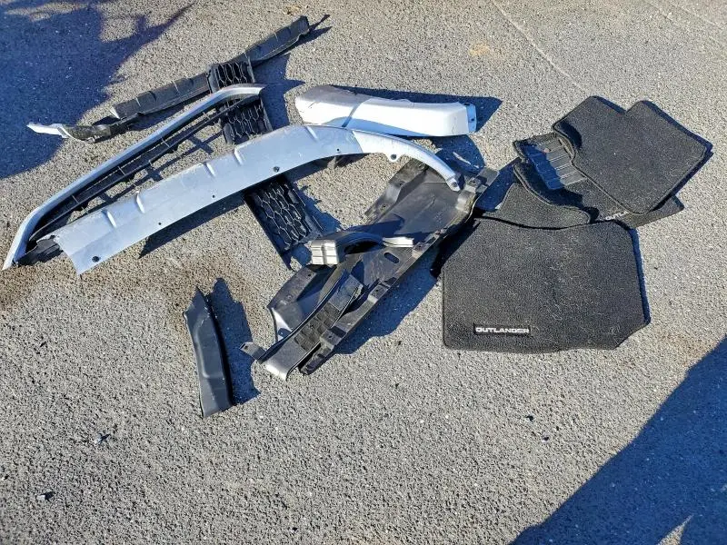 2022 MITSUBISHI OUTLANDER SEL  