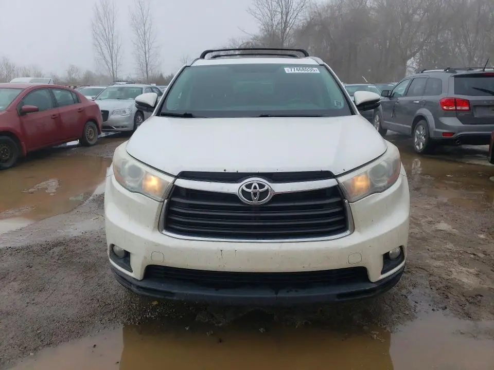 2016 TOYOTA HIGHLANDER LIMITED  