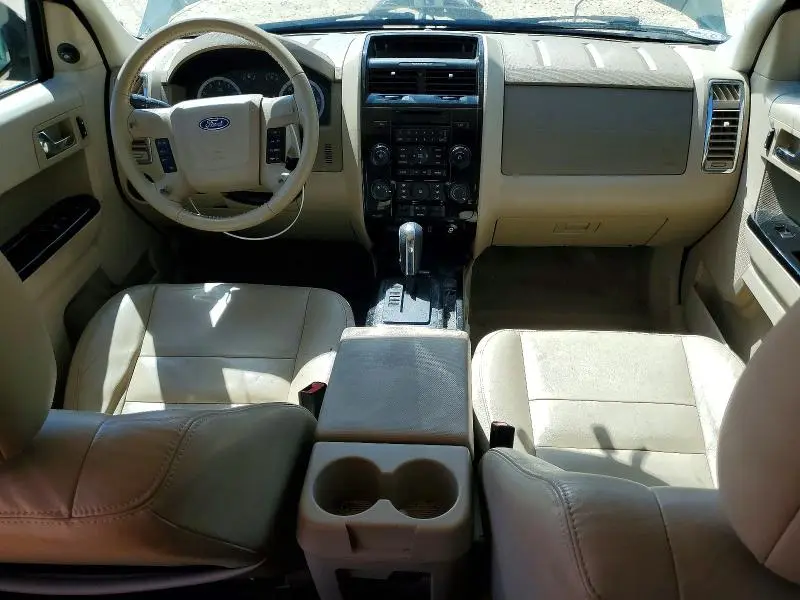 2010 FORD ESCAPE LIMITED  