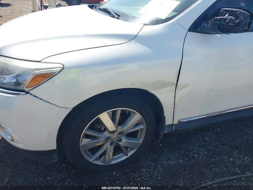 2015 NISSAN PATHFINDER PLATINUM