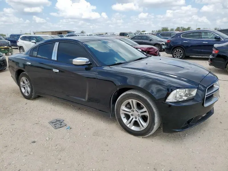 2014 DODGE CHARGER SE  