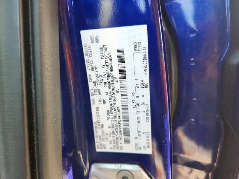 2015 FORD ESCAPE SE  