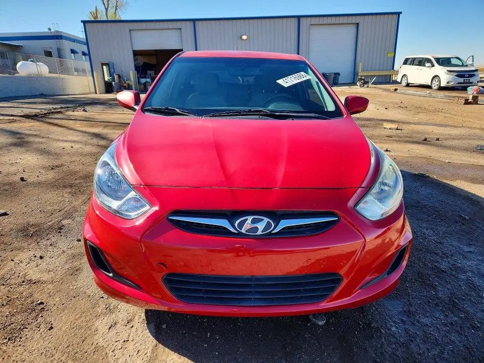 2013 HYUNDAI ACCENT GS  