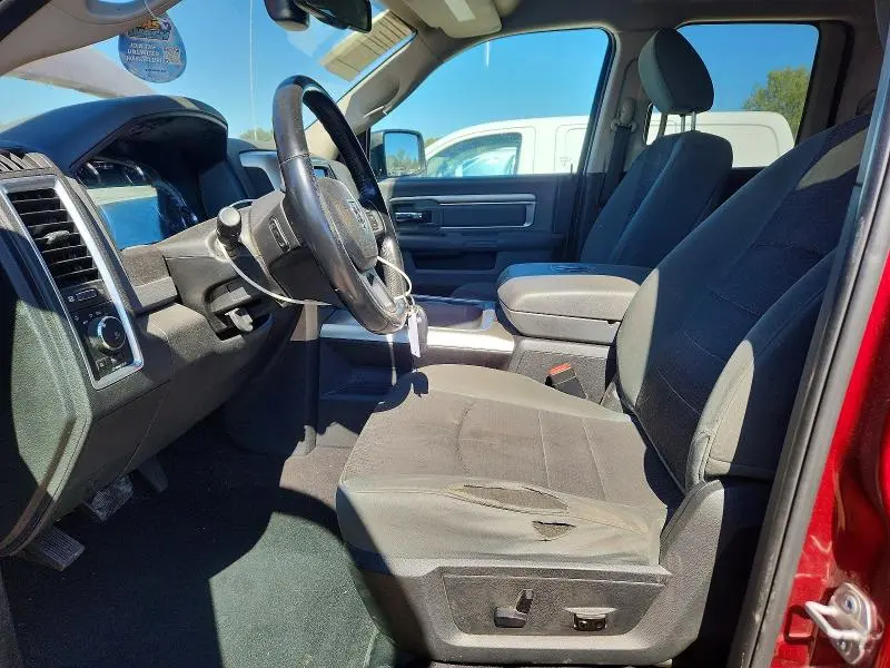 2018 RAM 1500 SLT  