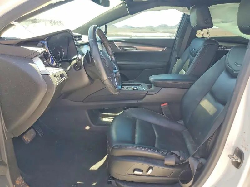 2022 CADILLAC XT5 LUXURY  