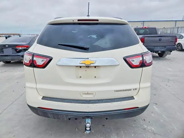 2015 CHEVROLET TRAVERSE LS  