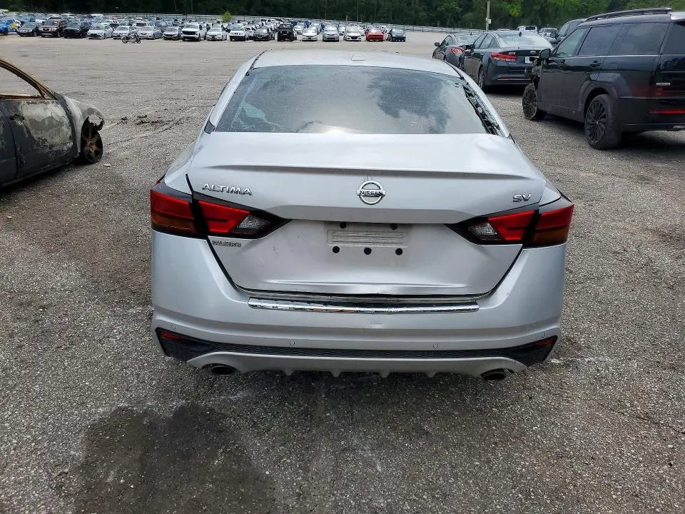 2020 NISSAN ALTIMA SV  