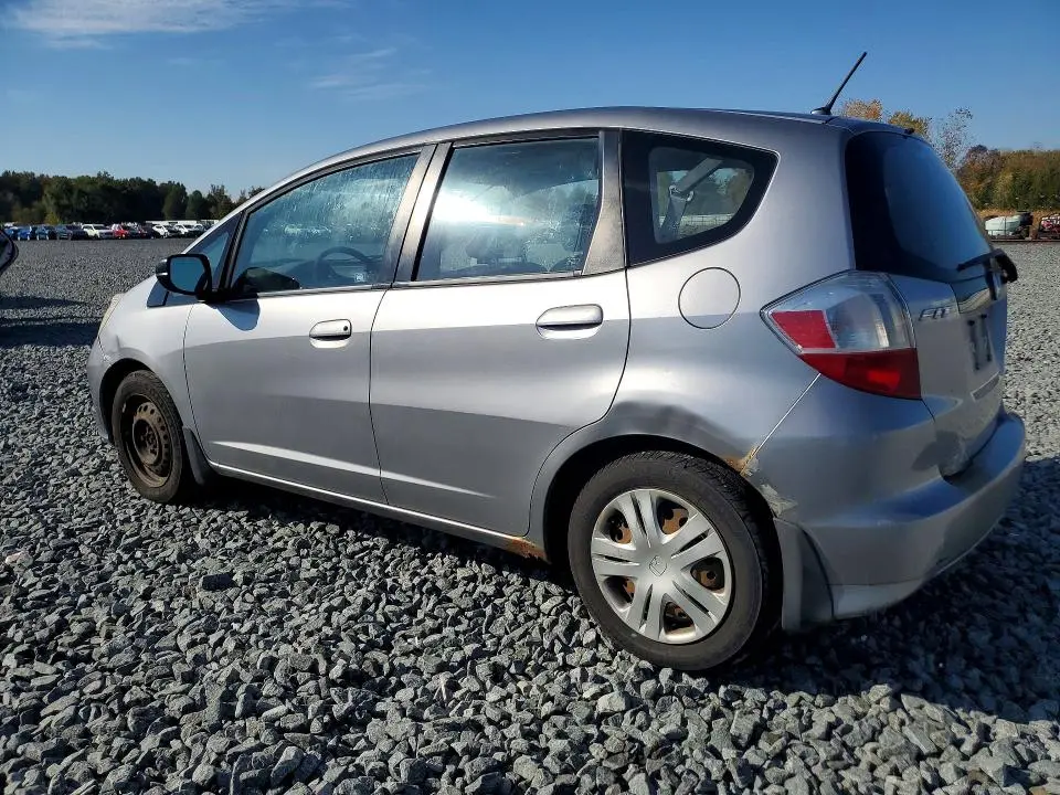 2010 HONDA FIT   