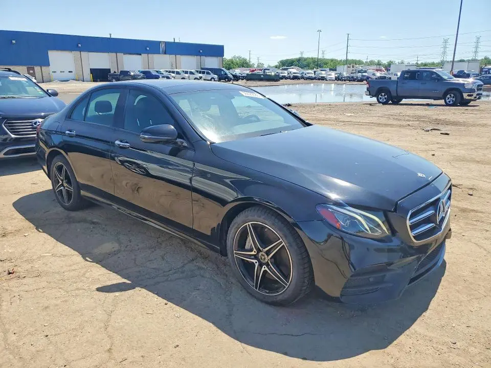2018 MERCEDES-BENZ E 300 4MATIC  