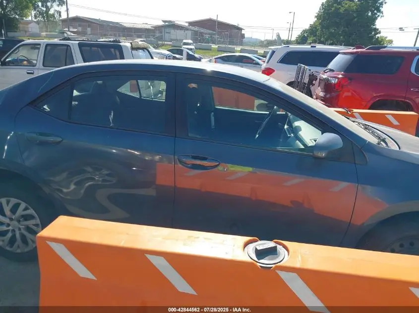 2018 TOYOTA COROLLA LE