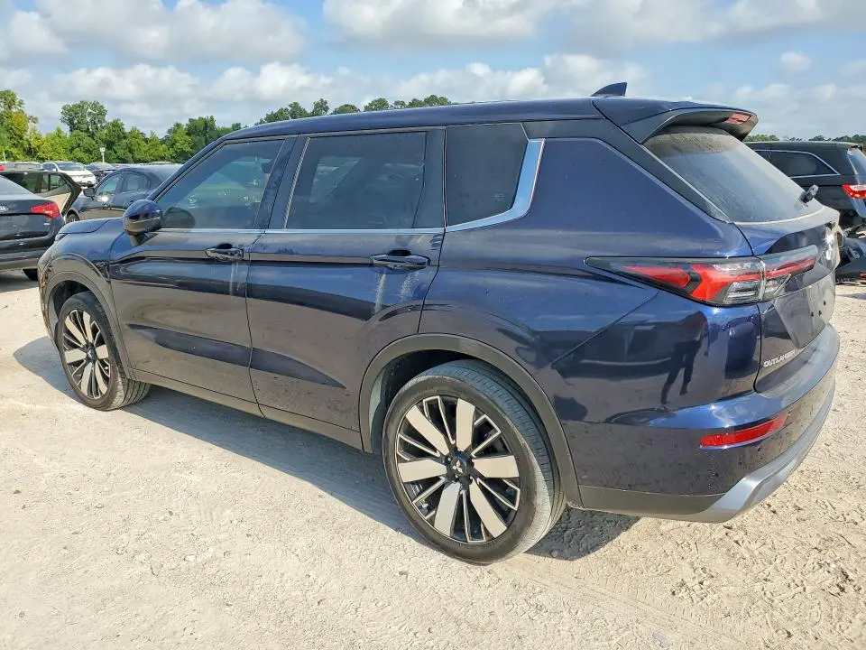 2025 MITSUBISHI OUTLANDER SE  
