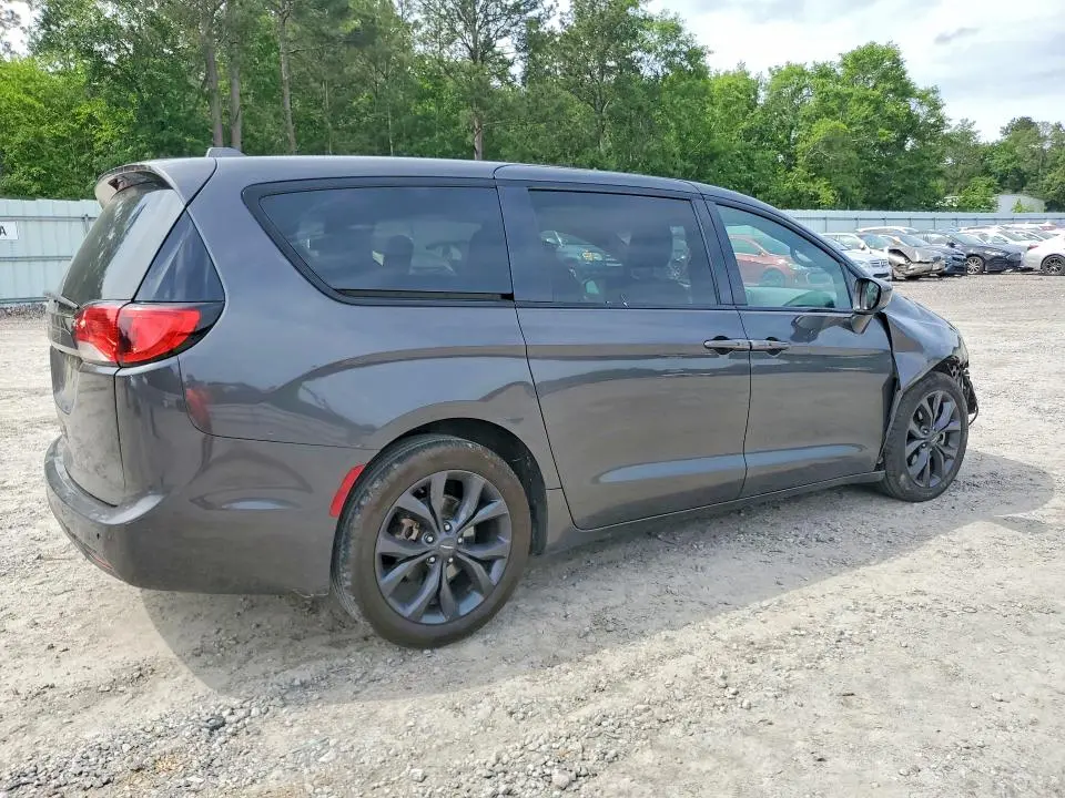 2020 CHRYSLER PACIFICA TOURING  
