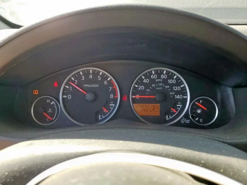 2011 NISSAN PATHFINDER