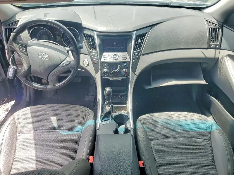 2011 HYUNDAI SONATA SE  