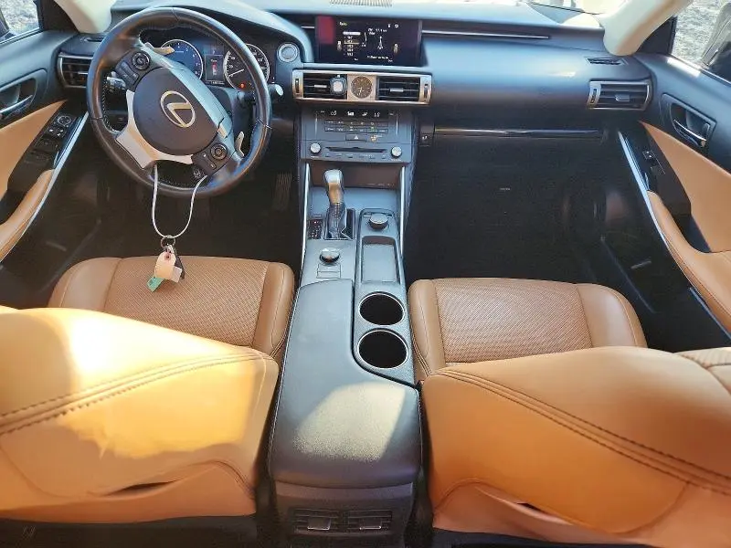 2016 LEXUS IS 200T  