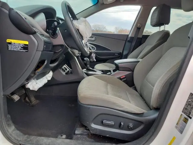 2016 HYUNDAI SANTA FE SE  