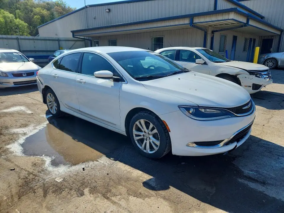2015 CHRYSLER 200 LIMITED  