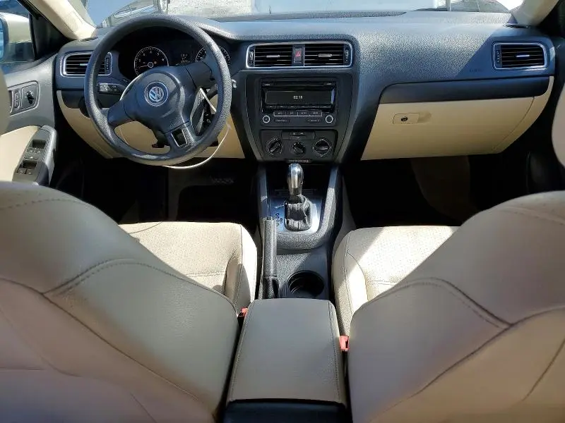 2014 VOLKSWAGEN JETTA SE  